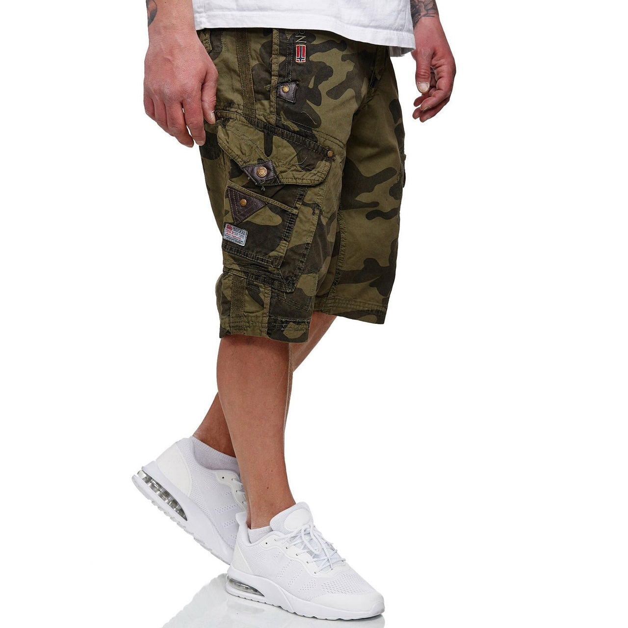 Geographical Norway Geographical Norway Peanut Homme - Bermudas con canesú de piel sintética y cinturón en Camo Caqui - Geographical Norway - S Camo Caqui